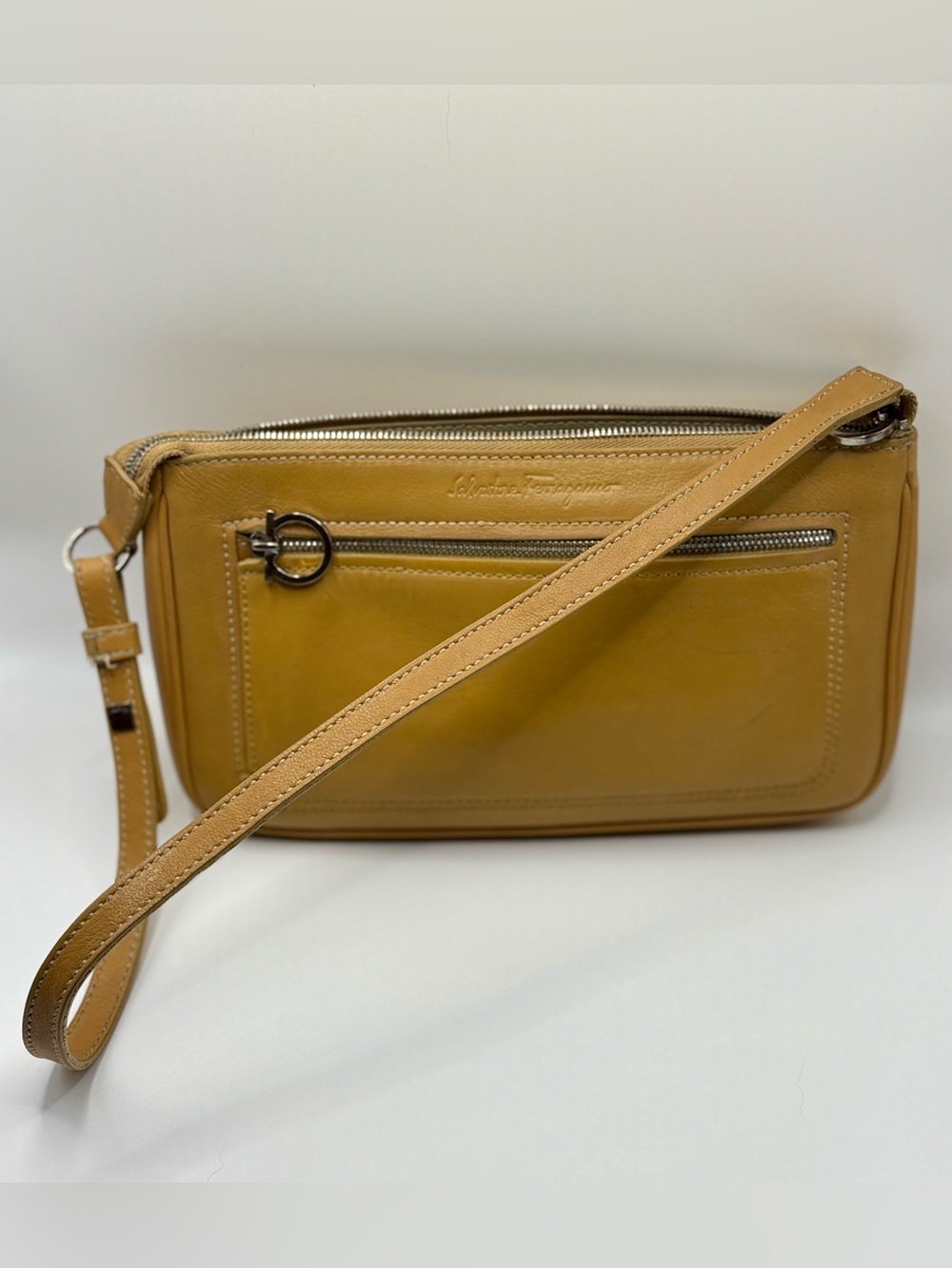 Vintage Salvatore Ferragamo Tan Leather Pouchette Shoulder Bag - Picture 16 of 16